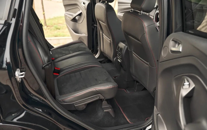Ford Kuga cena 79900 przebieg: 199000, rok produkcji 2018 z Płock małe 781